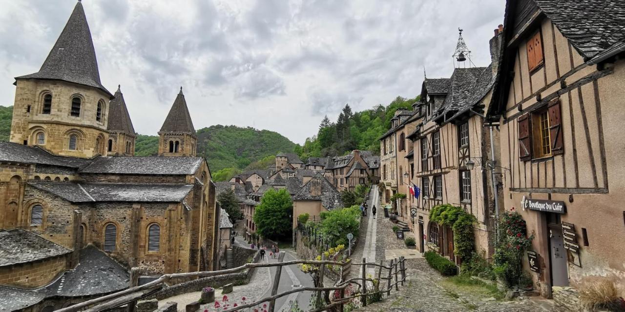 Village De Vacances La Chataigneraie Maurs Zewnętrze zdjęcie